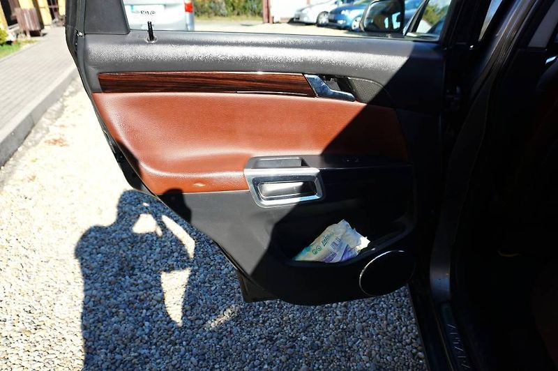 Opel Antara (2007) COSMO 2,0 CDTI 110 kW - fotka 17 z 31