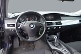 BMW Řada 5 530d PĚKNÝ !!! SERV.KNIHA ! - náhled 21