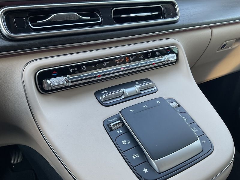 Mercedes-Benz Třídy V V-Třída 250D XL 4MATIC AVANTGA - fotka 9 z 10