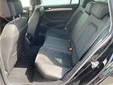 Volkswagen Passat (2020) 2.0 TDi, Elegance, DSG, LED - náhled 10