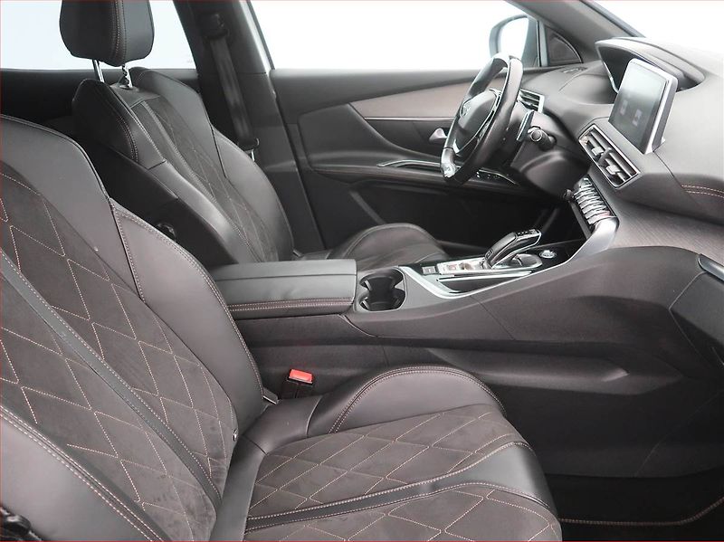 Peugeot 3008 (2017) GT Line 2.0 BlueHDi, Automat - fotka 7 z 14