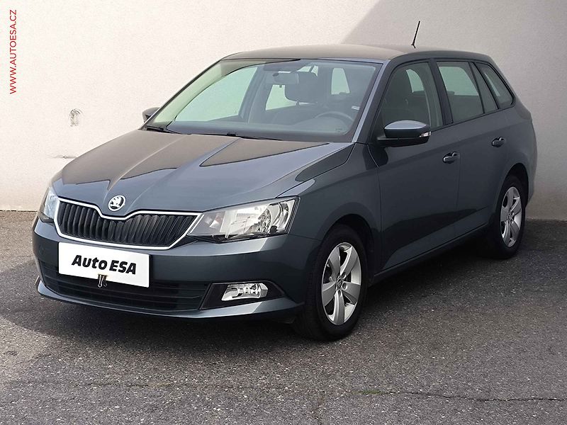 Škoda Fabia (2016) 1.2 TSi, Ambition, DSG, +kola - fotka 3 z 22