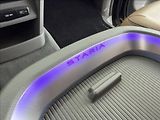 Hyundai Staria 2,2 CRDi, Signature 4WD, 7míst - náhled 16