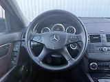 Mercedes-Benz Třídy C (2009) 2.2. CDi C 200 CDi, AC - náhled 12