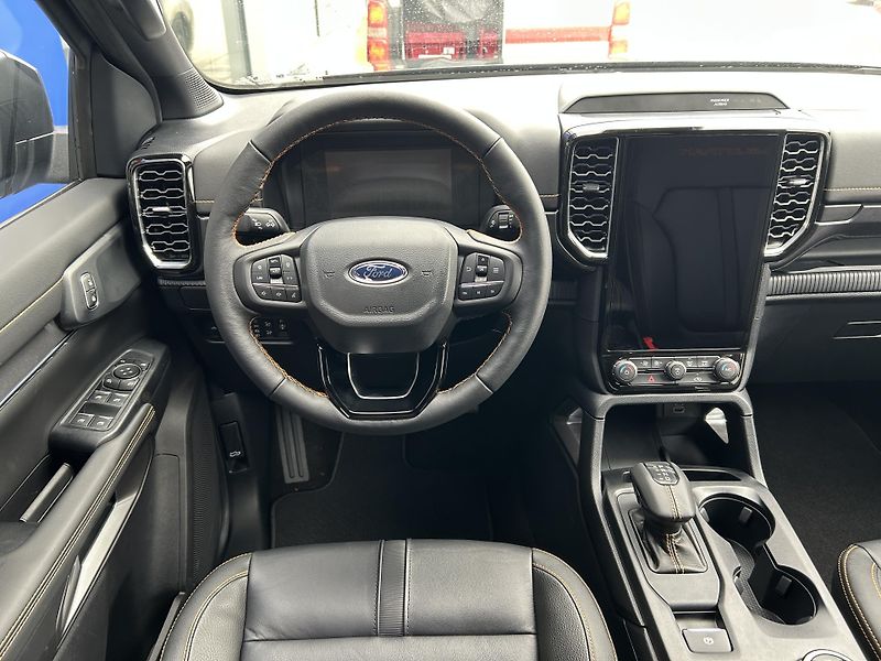 Ford Ranger Wildtrak 2.0 Bi-Turbo 151kW - fotka 11 z 30