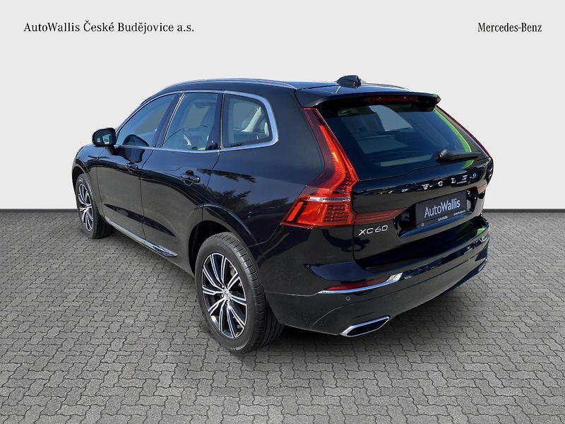 Volvo XC60 - fotka 3 z 27