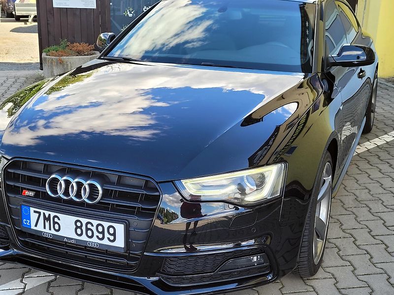 Audi A5 2,0 TFSi S-LINE,SERV.KN.ROZVOD - fotka 3 z 52