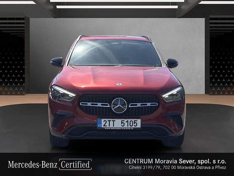 Mercedes-Benz GLA 200d 4MATIC - fotka 8 z 16
