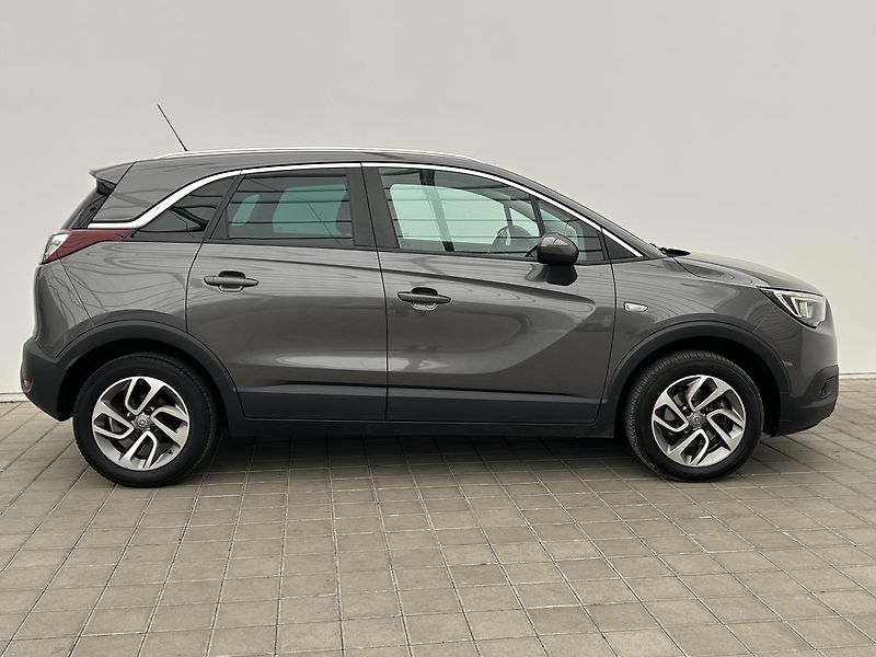 Opel Crossland 1.2 Turbo 110k Edition - fotka 4 z 33