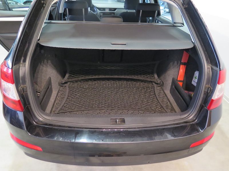 Škoda Octavia (2015) 2.0TDI,4x4,klima,výhřev,rozvod - fotka 18 z 25