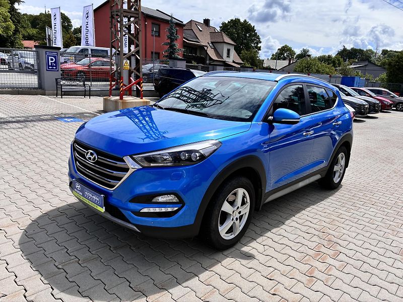 Hyundai Tucson 4x4, STYLE,TAŽNÉ,1.MAJITEL - fotka 3 z 26