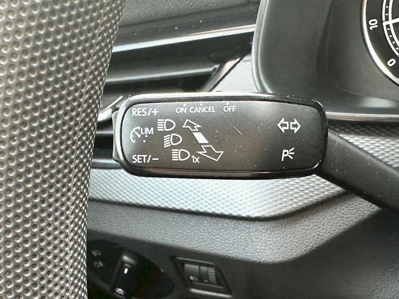 Škoda Scala (2022) 1.0 TSI 81kW AmbitionPlus DSG - fotka 10 z 22