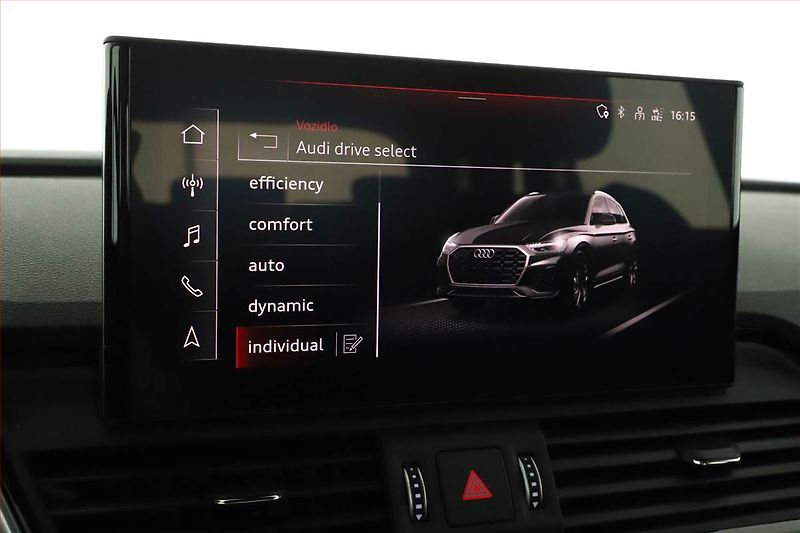Audi Q5 (2024) 50 TFSI e - fotka 14 z 27