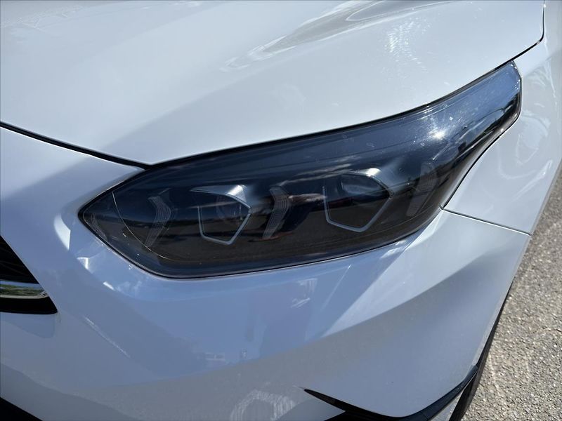 Kia Ceed 1,5 TGDi AT TOP ZÁRUKA ADAPTIV - fotka 38 z 40