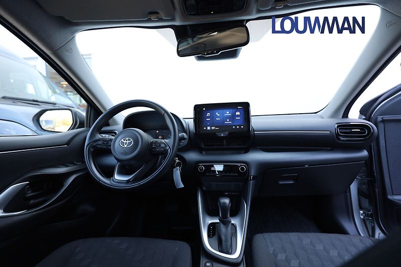Toyota Yaris 1.5L HEV CVT  Comfort - fotka 5 z 23