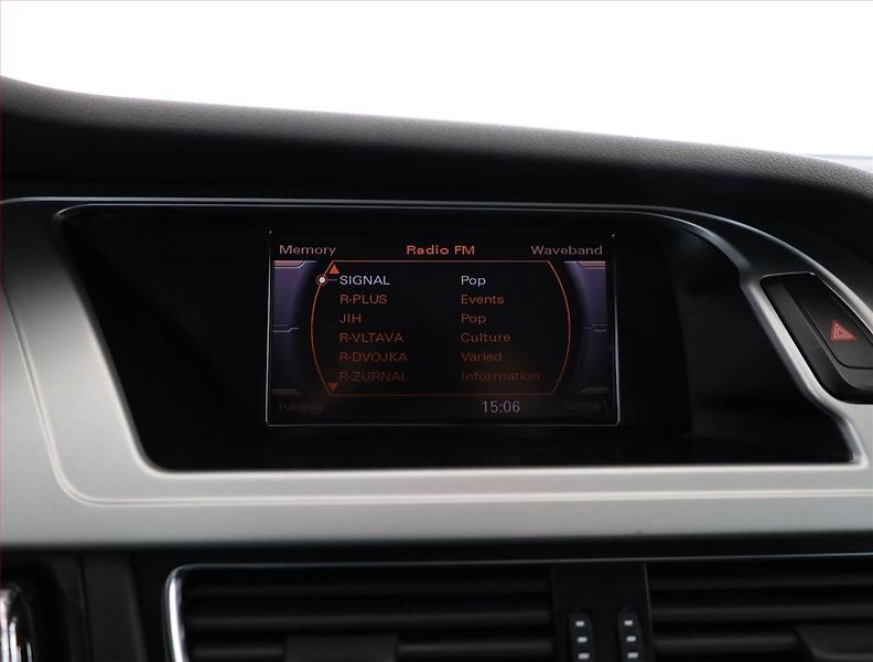 Audi A4 (2010) 2.0 TDI, nová STK, jezdí dobře - fotka 11 z 18