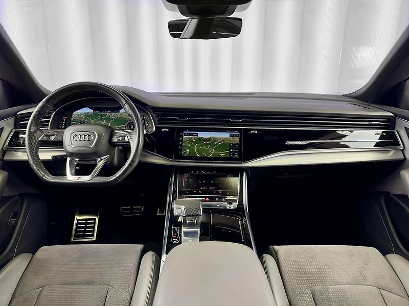 Audi Q8 50TDI QUATTRO S-LINE, VZDUCH, - fotka 9 z 29