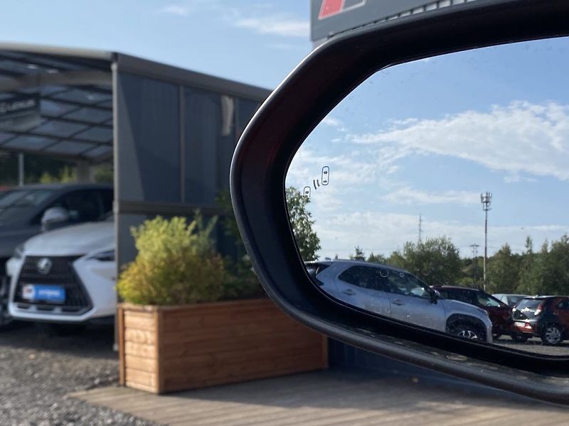 Toyota Yaris 1.5HEV, ČR-1m, GR Sport, DPH - fotka 23 z 25