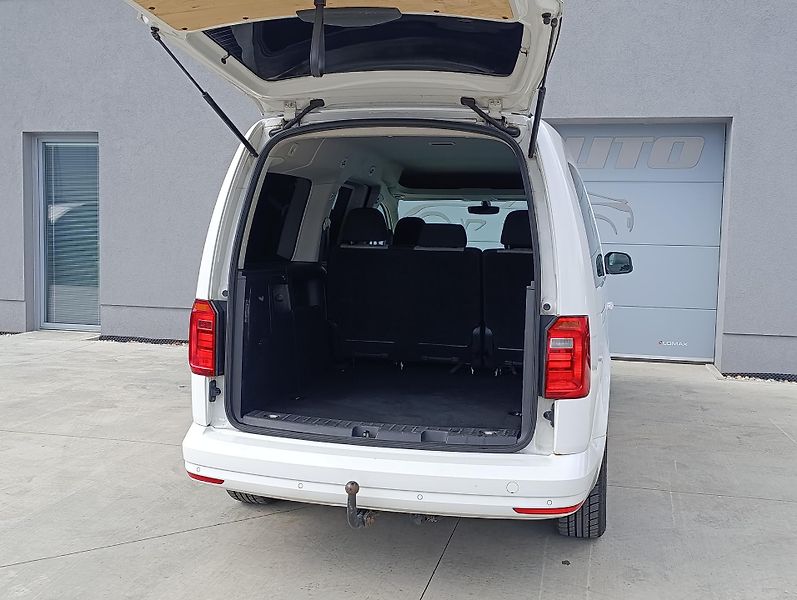 Volkswagen Caddy MAXI 2.0TDI 110kW DSG  - fotka 9 z 29