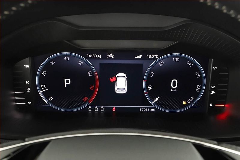 Škoda Karoq (2023) Sportline 1.5 TSI - fotka 8 z 15
