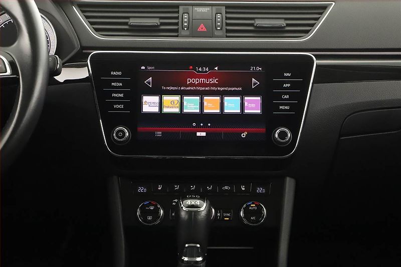 Škoda Superb (2018) Laurin&Klement 2.0 TDI 4x4 - fotka 14 z 18