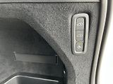 Volvo XC90 2.0 T8 AWD 4x4 ULTRA DARK - náhled 33