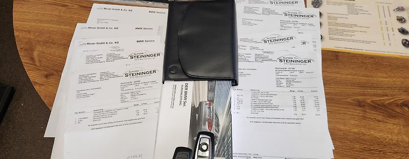 BMW Řada 5 (2015) 530XD*LED*PLNÝ*SERVIS*COMBI* - fotka 50 z 50