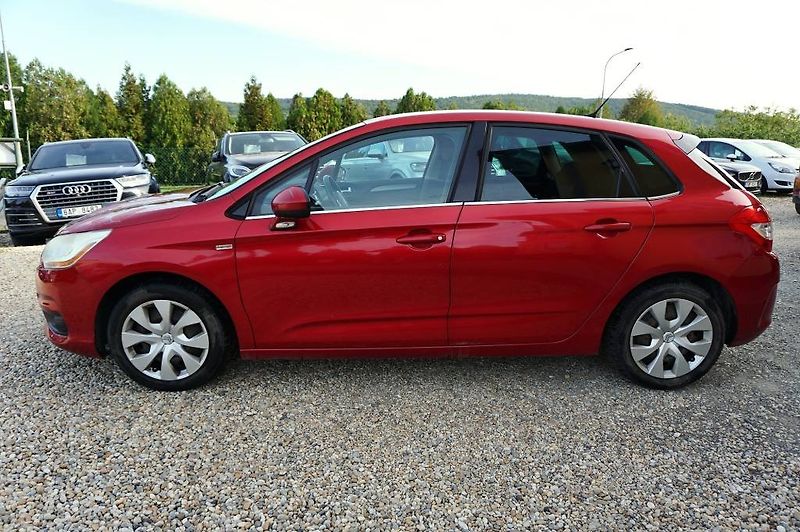 Citroën C4 (2012) 1,6 VTI 88 kW - fotka 7 z 26
