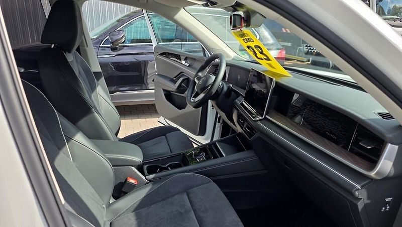 Volkswagen Tayron (2025) 1.5 PHEV 150kW Elegance SoH100 - fotka 17 z 46