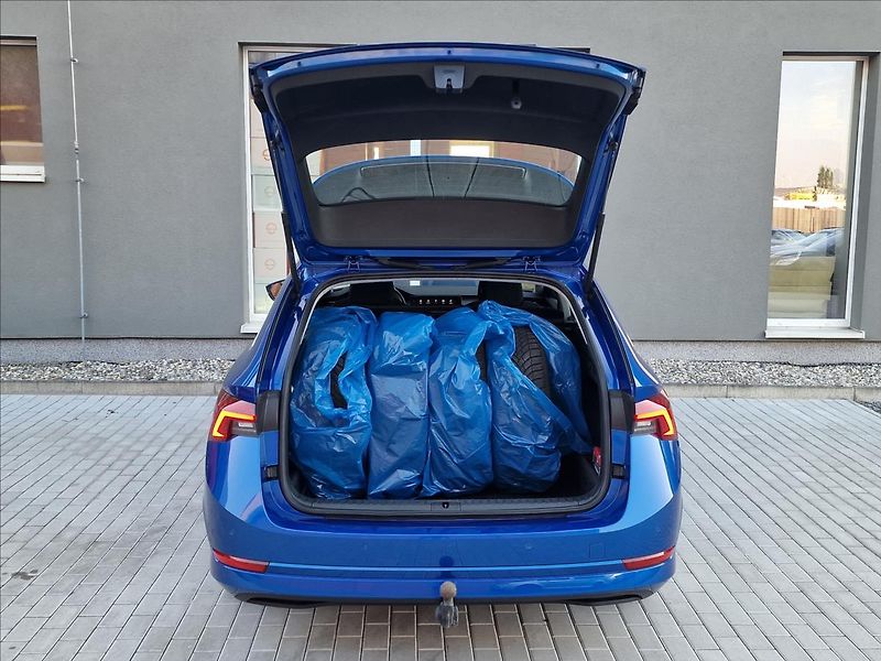 Škoda Octavia 2.0TDI 110kW DSG Style, 1.Maj - fotka 39 z 50