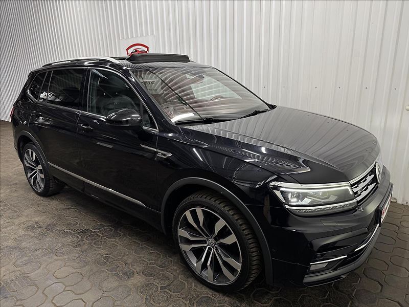 Volkswagen Tiguan Allspace 2.0TSI 140kW 4M FULL R-LINE - fotka 12 z 50