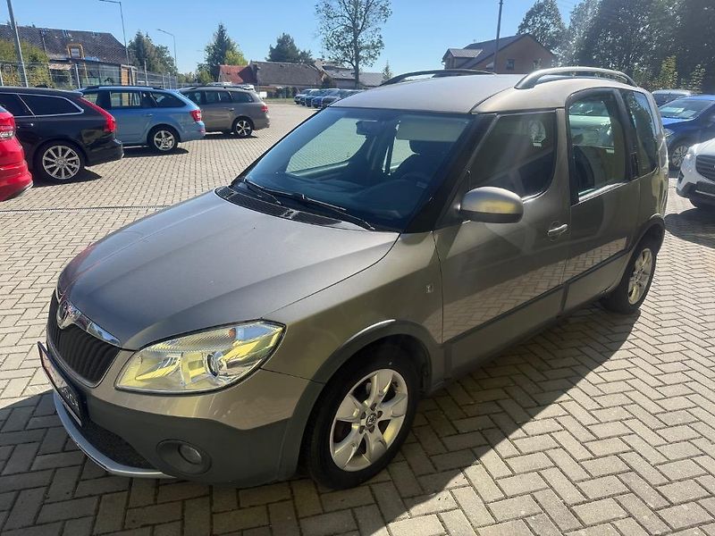 Škoda Roomster (2011) SCOUT 1,2 TSi SERVISKA - fotka 3 z 33