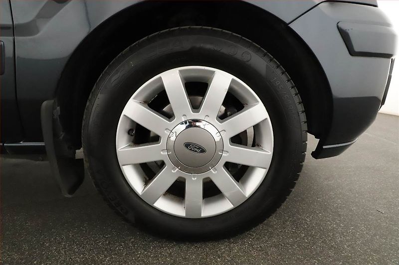 Ford Fusion (2010) 1.4, ČR,1.maj, po STK - fotka 11 z 11