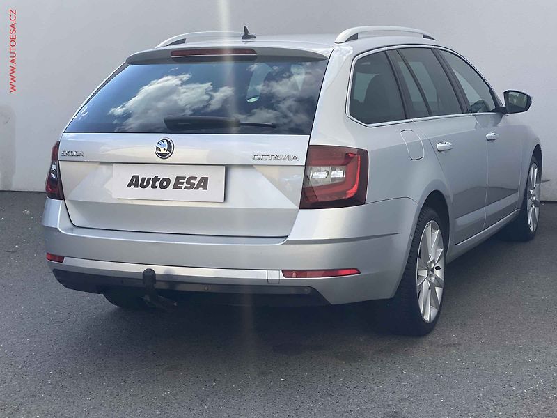 Škoda Octavia (2018) 1.5 TSi, Style, DSG - fotka 4 z 16