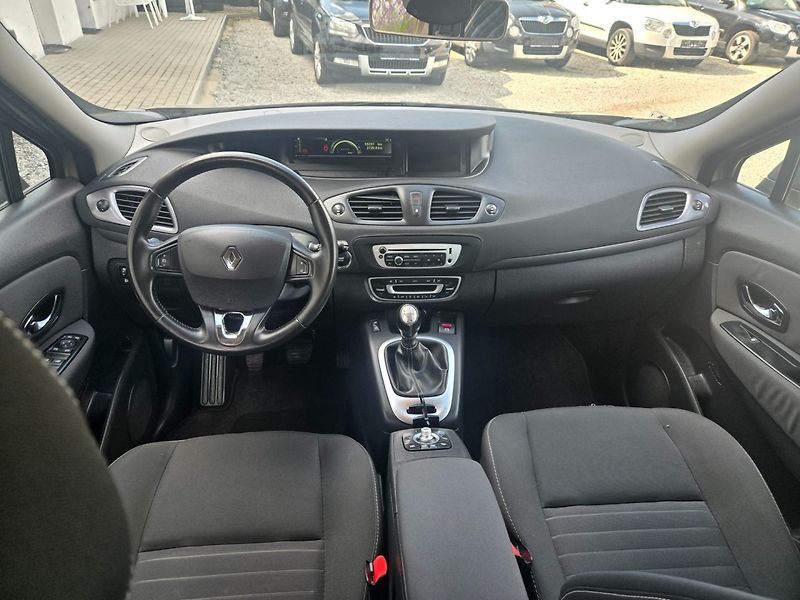 Renault Scénic (2015) 1.6i16V Limited,TOP.ROZVODY - fotka 18 z 33