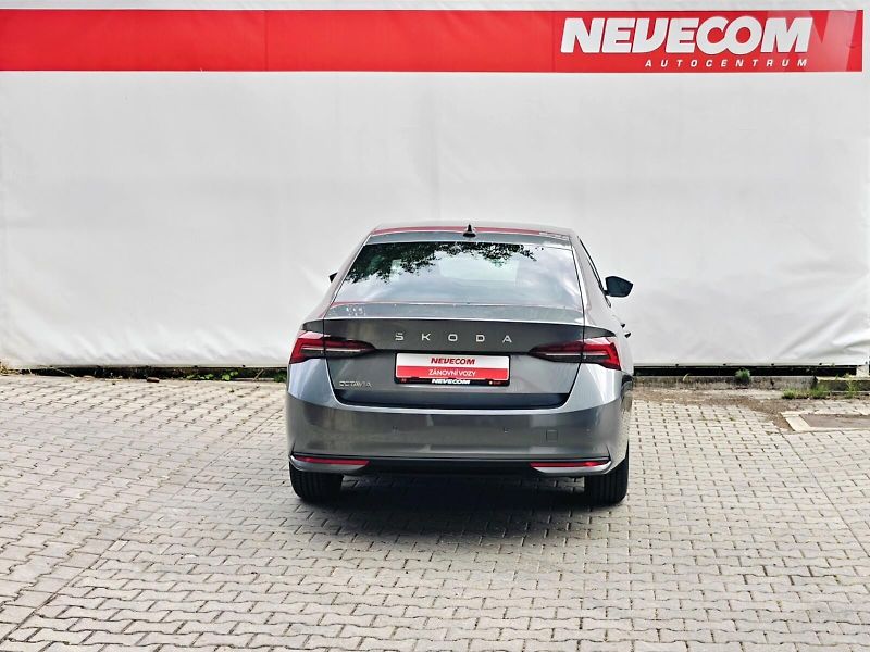Škoda Octavia (2025) 1,5 TSI 110 kW Selection - fotka 7 z 40