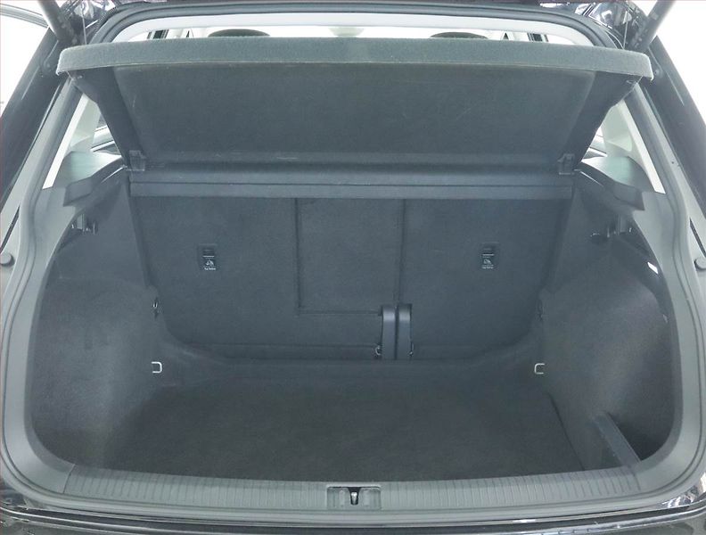 Volkswagen Tiguan (2021) Life 2.0 TDI - fotka 14 z 26