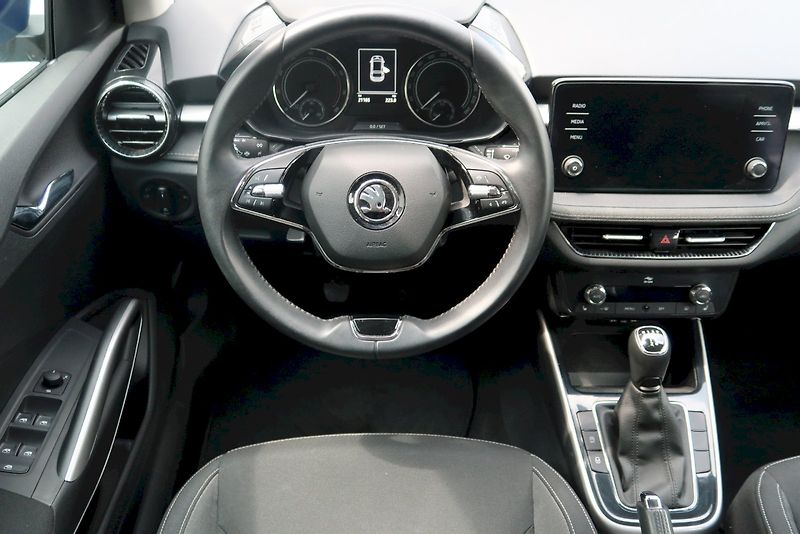 Škoda Fabia (2021) Style 1,0 TSi/70 kW - fotka 8 z 31