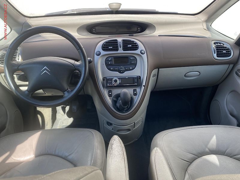 Citroën Xsara Picasso (2006) 1.6 HDi, AC, el. výbava - fotka 8 z 13