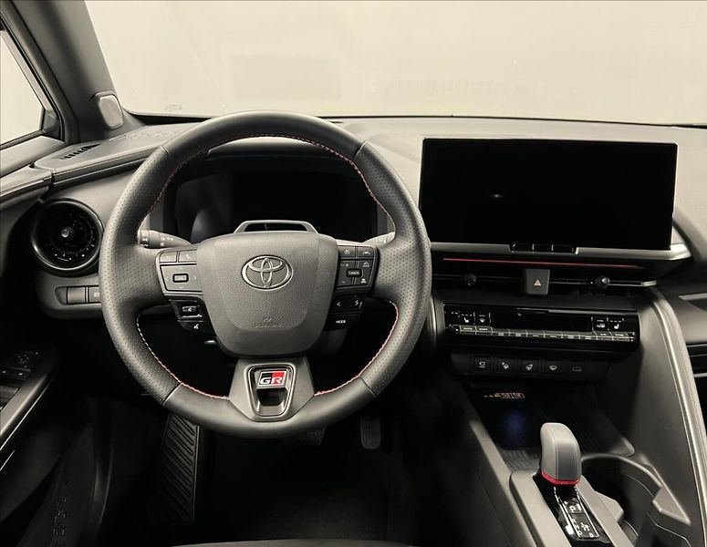 Toyota C-HR 2,0 PHEV GR SPORT VIP - fotka 5 z 20