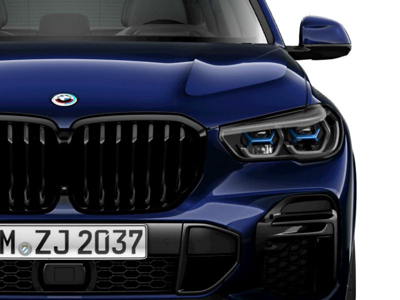 BMW X5 M50i - fotka 4 z 10