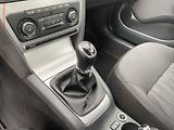 Škoda Octavia (2011) 1.6 TDi, ČR, Elegance - náhled 16