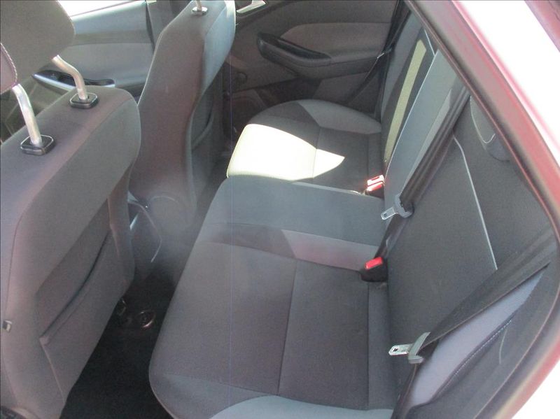 Ford Focus 1,6 TDCi, klima,serv.kniha,CZ, - fotka 11 z 29