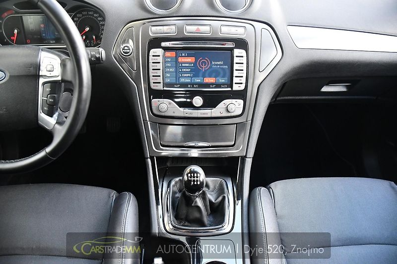 Ford Mondeo 2.0TDCi NAVI PDC - fotka 23 z 44