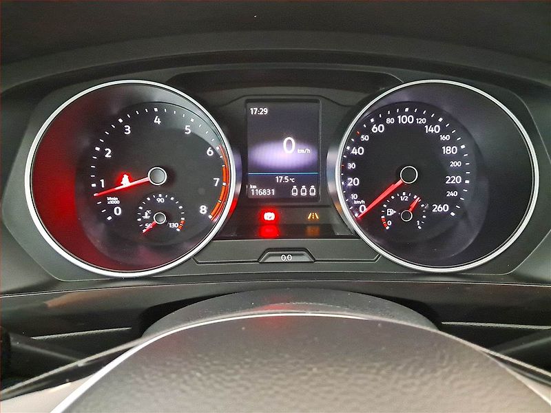 Volkswagen Tiguan (2018) 1.4 TSI, Navi, Tempomat - fotka 11 z 18