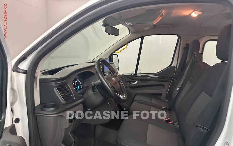 Ford Transit Custom (2021) 2.0TDCi 8míst, Trend, navi - fotka 5 z 9