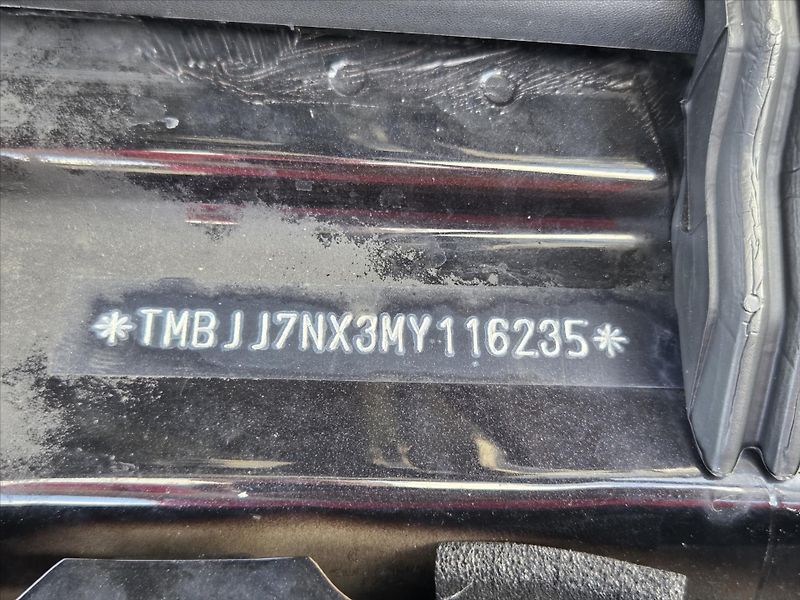 Škoda Octavia 2,0 TDi DSG Style First Editio - fotka 25 z 26