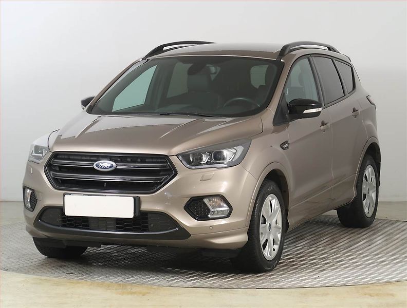 Ford Kuga (2019) 2.0 TDCi - fotka 2 z 26
