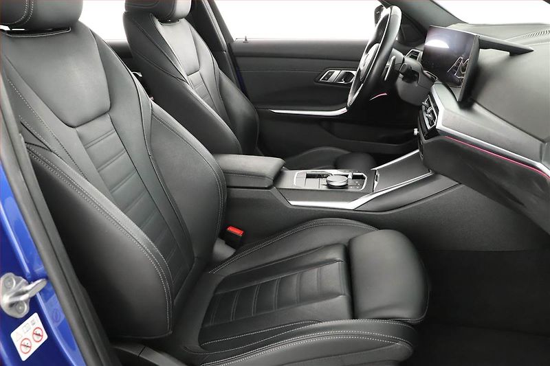 BMW Řada 3 (2023) M340d xDrive - fotka 7 z 20