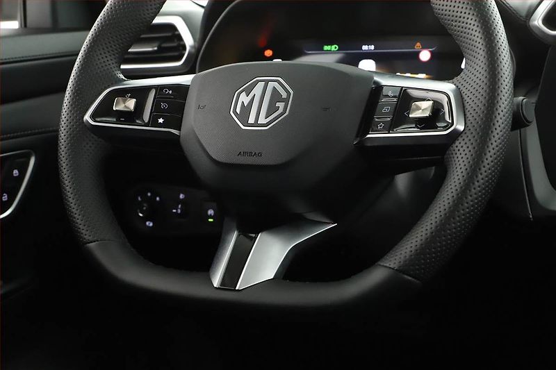MG ZS (2026) 1.5 i, ELEGANCE, KEYLESS - fotka 8 z 16